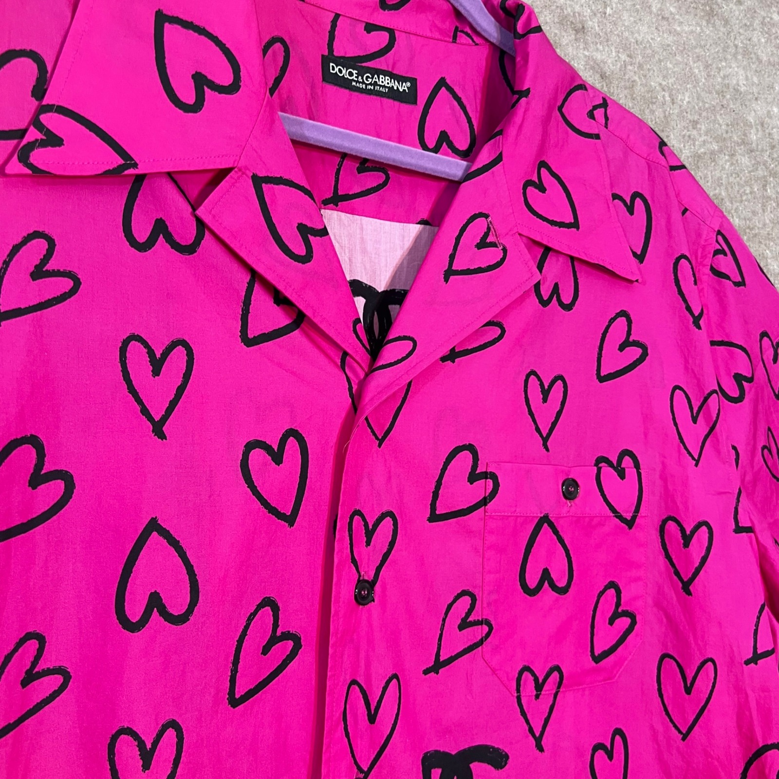 Dolce & Gabbana Heart Print Short Sleeve Shirt Mens 44 Pink Black Logo Luxury
